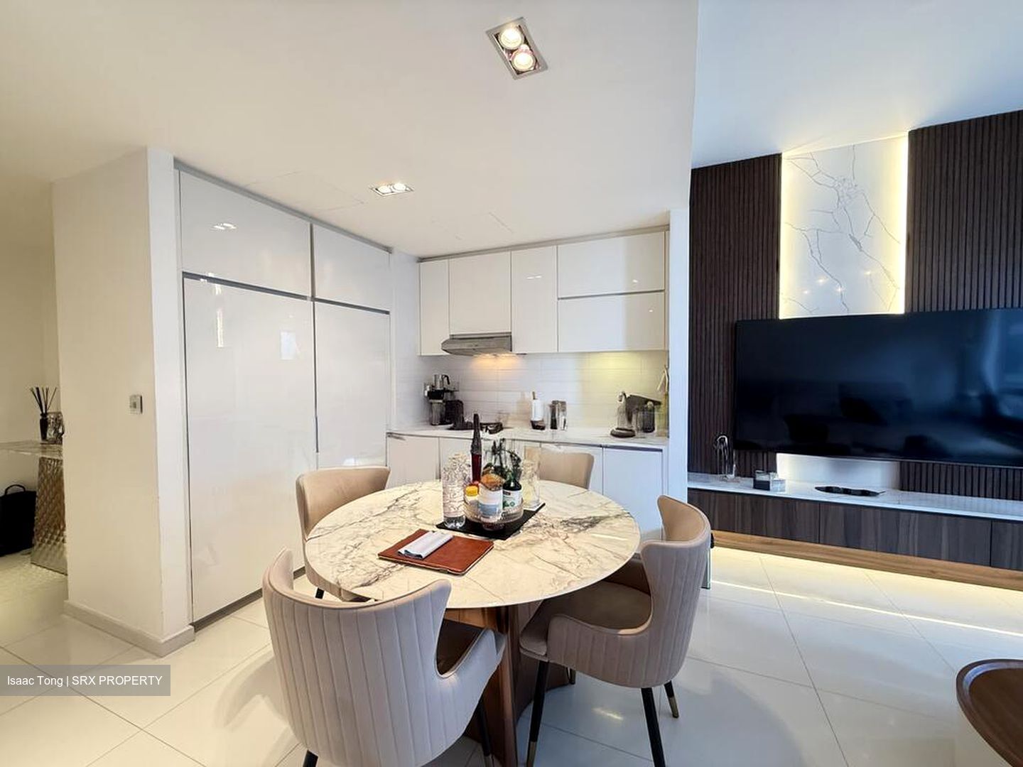 One Shenton (D1), Apartment #521553091
